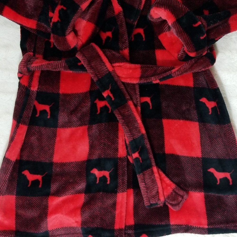 🎉PINK Victoria secret. "Cozi  plush Robe" - Picture 4 of 8
